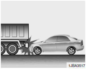 Hyundai Accent: Curtain air bag. Just before impact, drivers often brake heavily. Such heavy braking lowers the