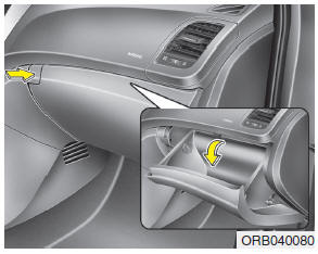 Hyundai Accent: Glove box. To open the glove box, push the button and the glove box will automatically open.